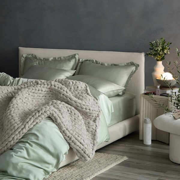 Knit Weighted Blanket - Image 22