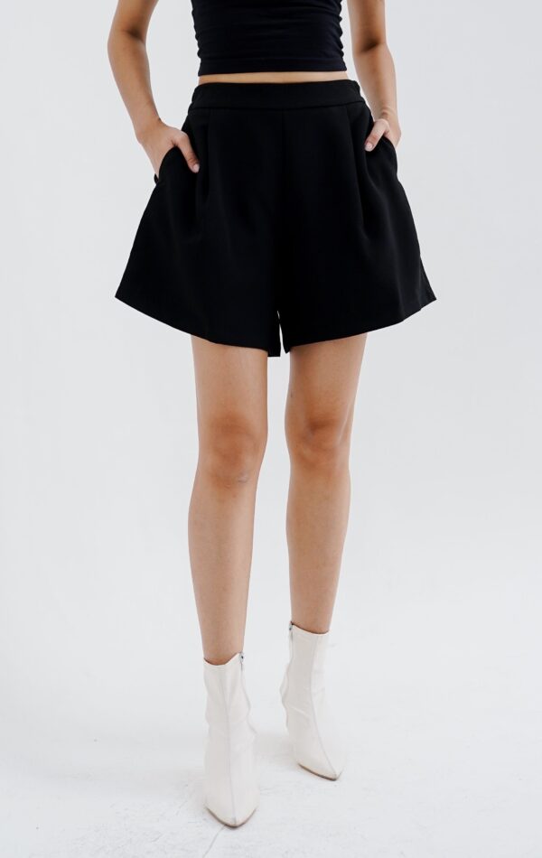 Polly Shorts Black - Image 3