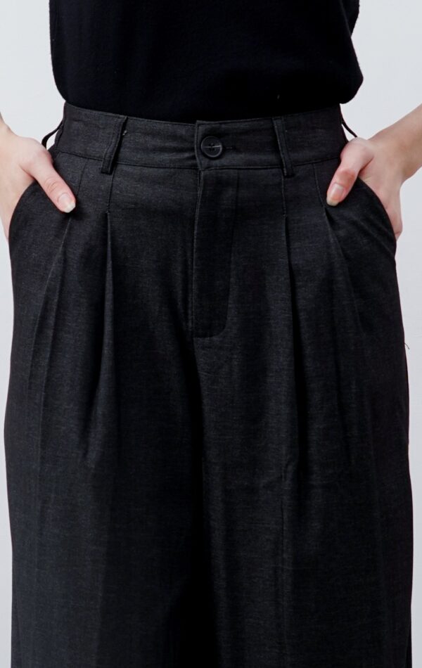 Xylo Pants Black - Image 2